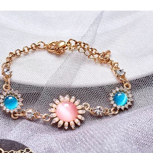 ❤️gorgeous multicolor gemstone flower bracelet - Picture 3 of 5
